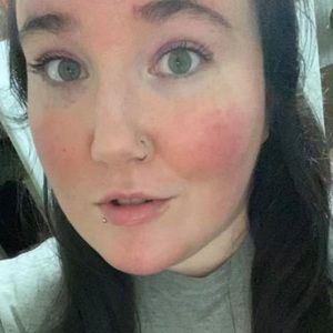 Meet your Posher, Sasha